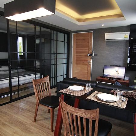 Bed and Breakfast S Bloc Saladaeng à Bangkok Extérieur photo