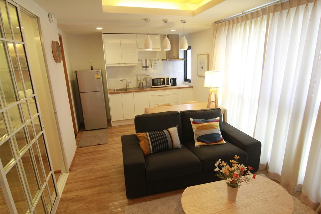 Bed and Breakfast S Bloc Saladaeng à Bangkok Extérieur photo